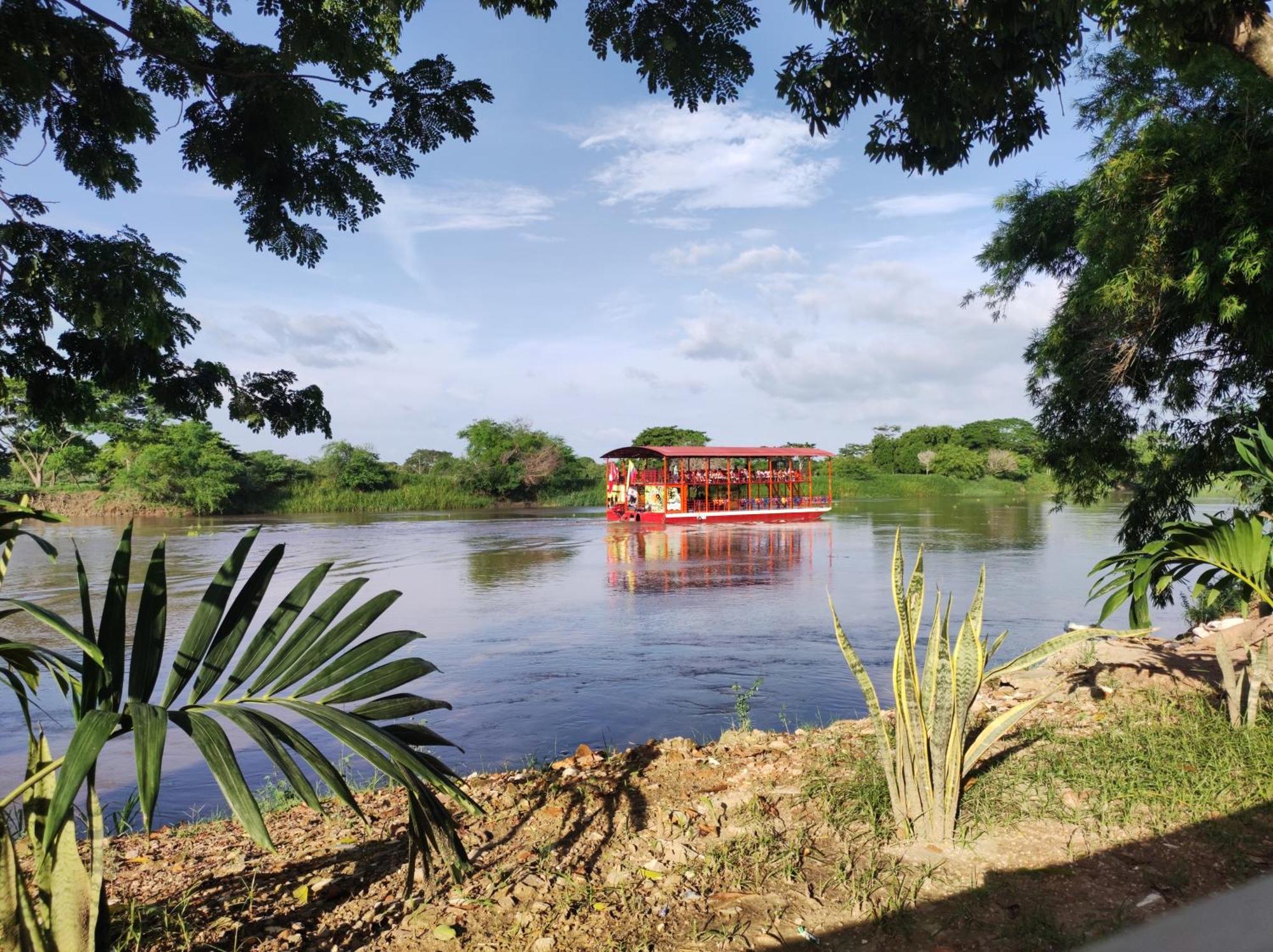 Hotel Nieto Mompox, Ubicado En El Corazon Del Centro Historico, Frente Al Rio Magdalena En Zona De Malecon Exterior photo